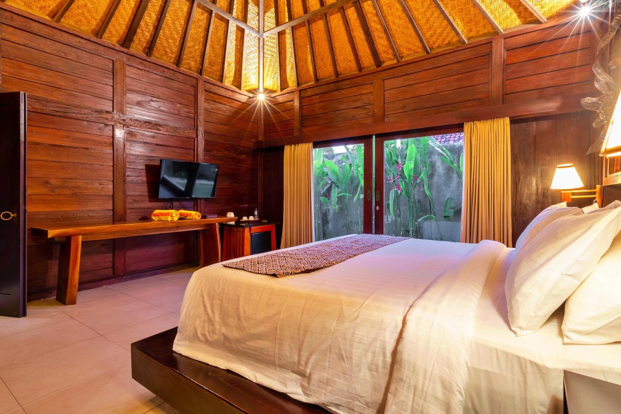 Sri Abi Ratu Villa&Resort Sukawati Esterno foto